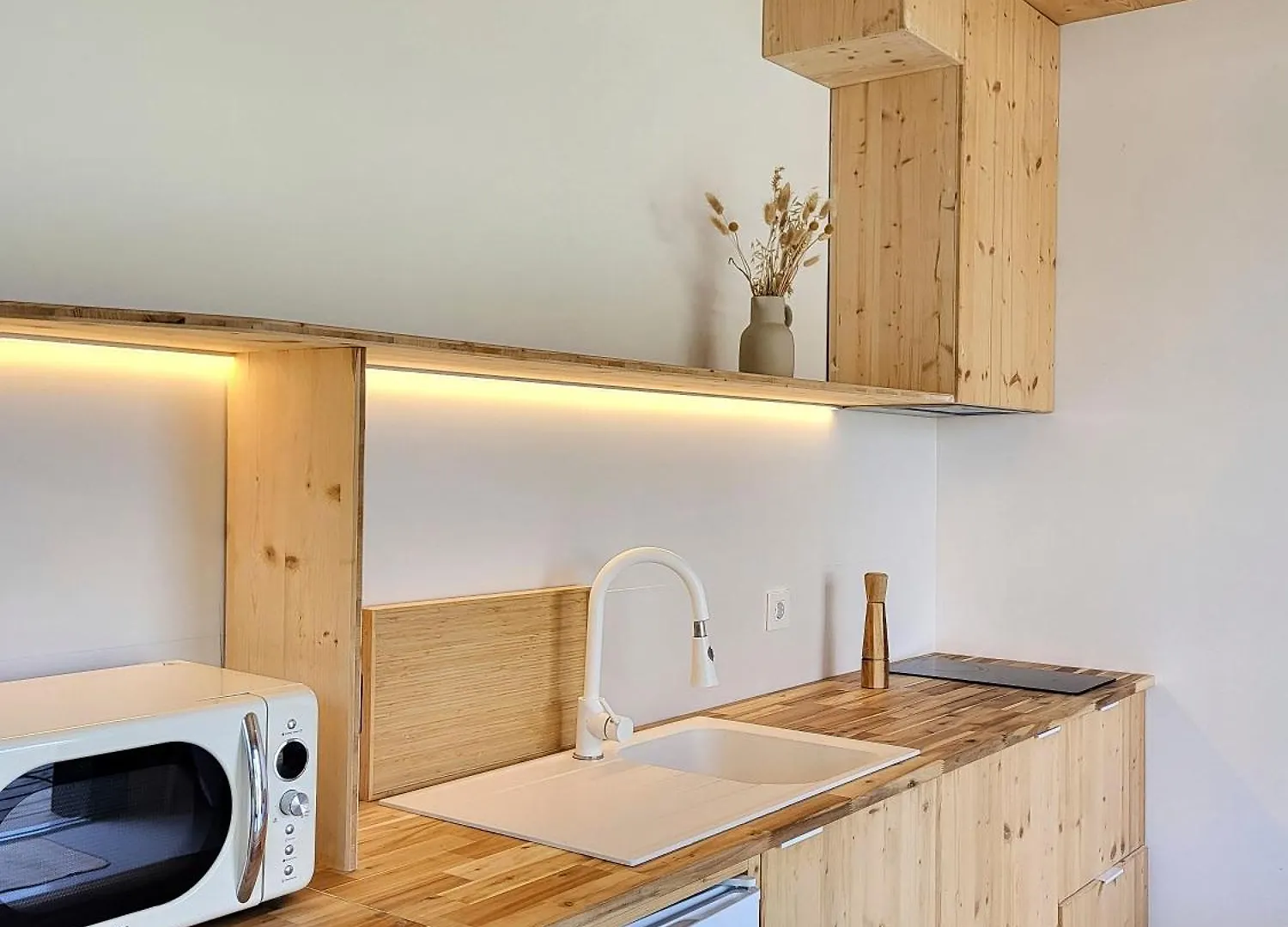 Maison Laida Ibarrangelu 0*,